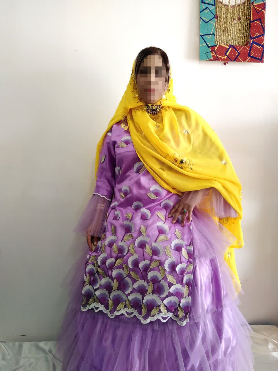 لباس بنفش روشن (یاسی)